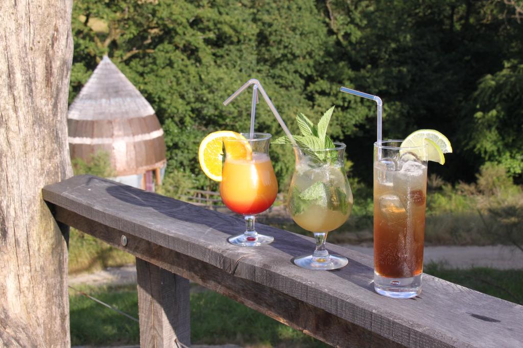 Terragora Lodges - Hebergement Atypique Les Épesses Exterior foto